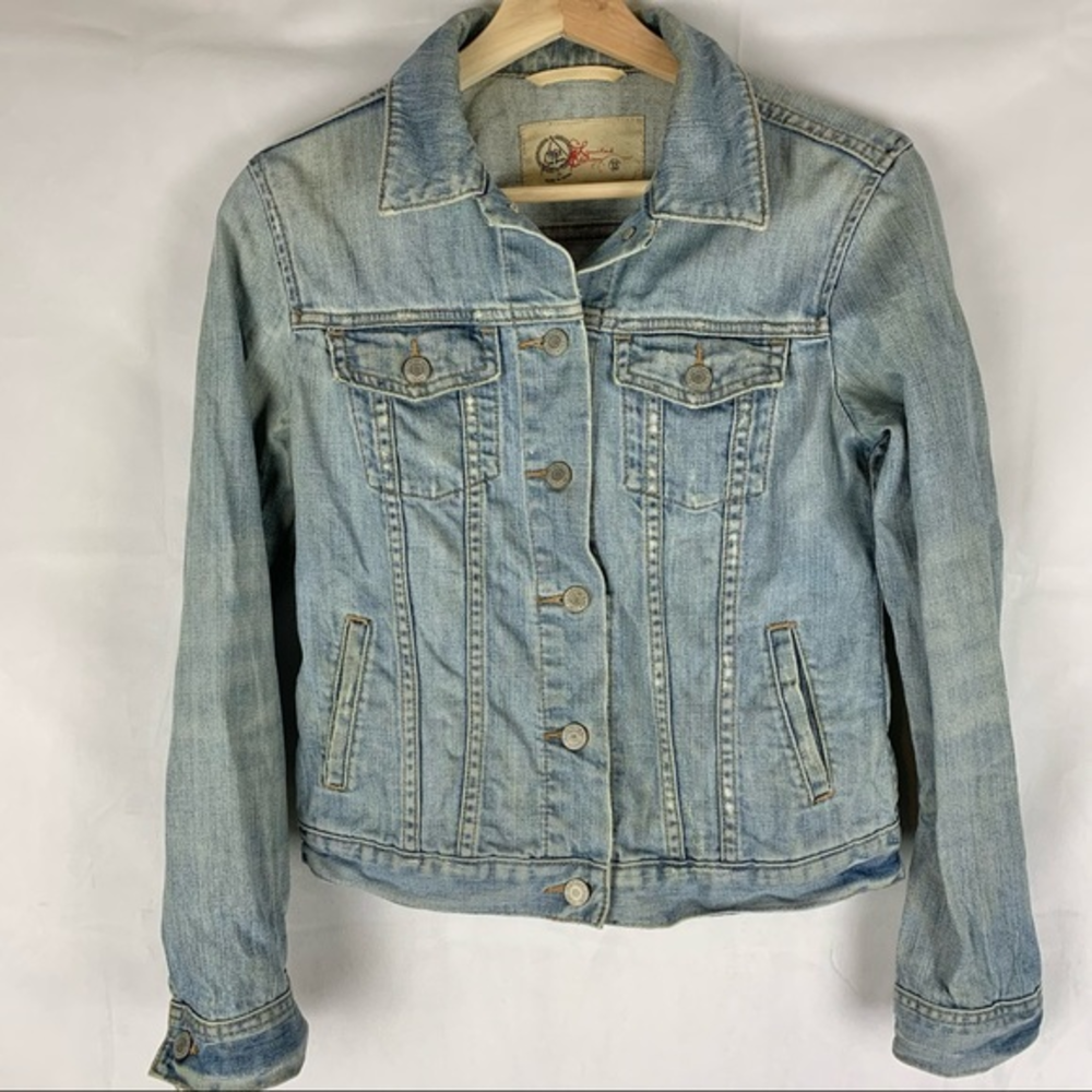 GAP 1969 Jean Jacket XS Sand Washed Denim Distressed Cotton Stretch Classic